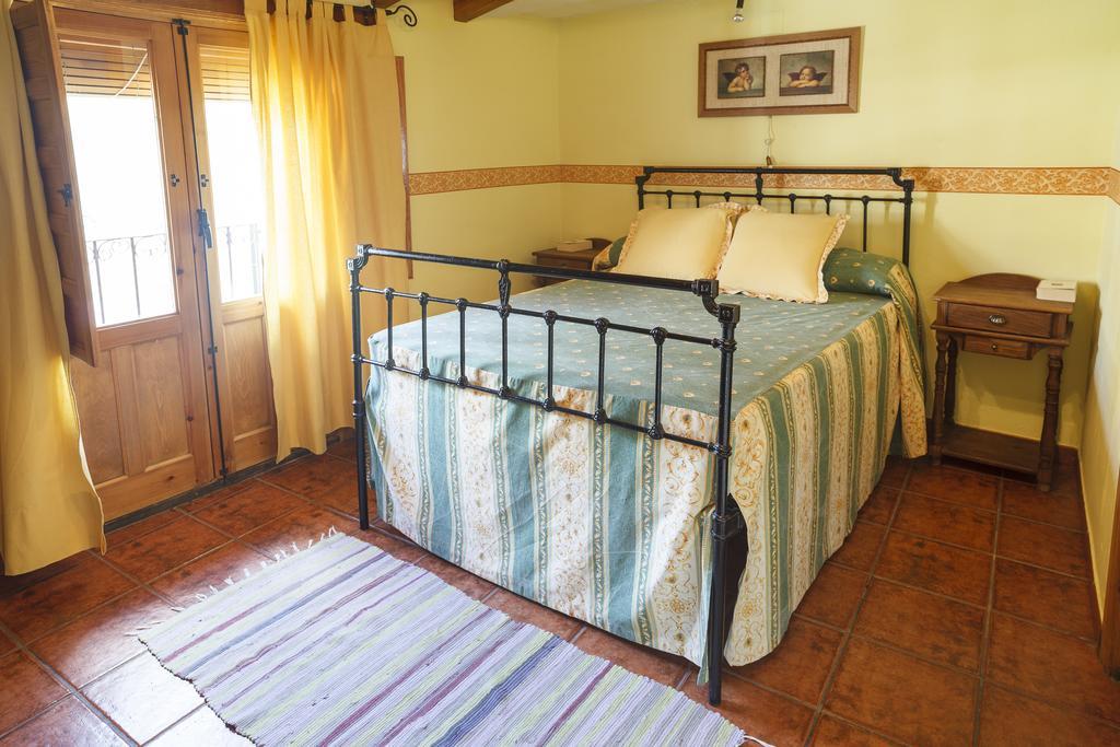 Penzion La Casa Del Tio Venancio Caracenilla Pokoj fotografie